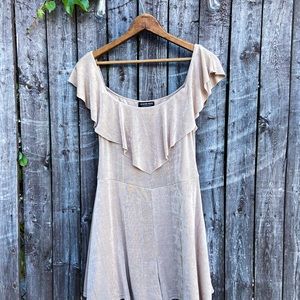 Comfortable sexy Rose gold jumpsuit 🤟✨